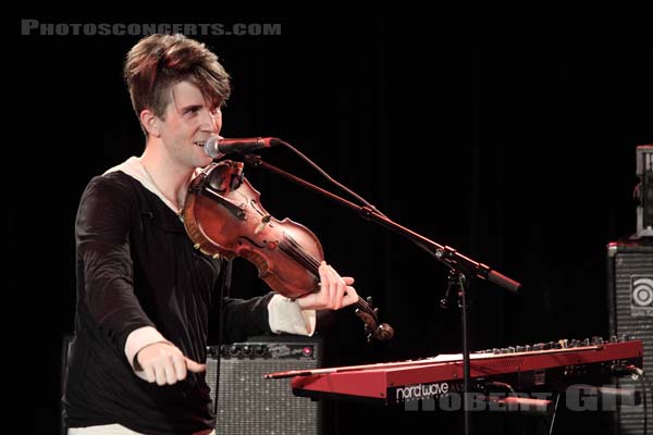 OWEN PALLETT - 2010-01-24 - PARIS - La Maroquinerie - 